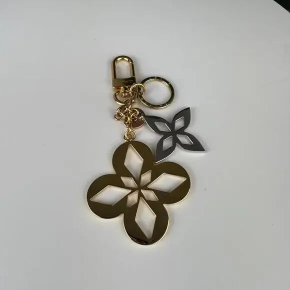 💎✨Authentic LOUIS VUITTON Malletage Blossom Bag Charm - Picture 3 of 4
